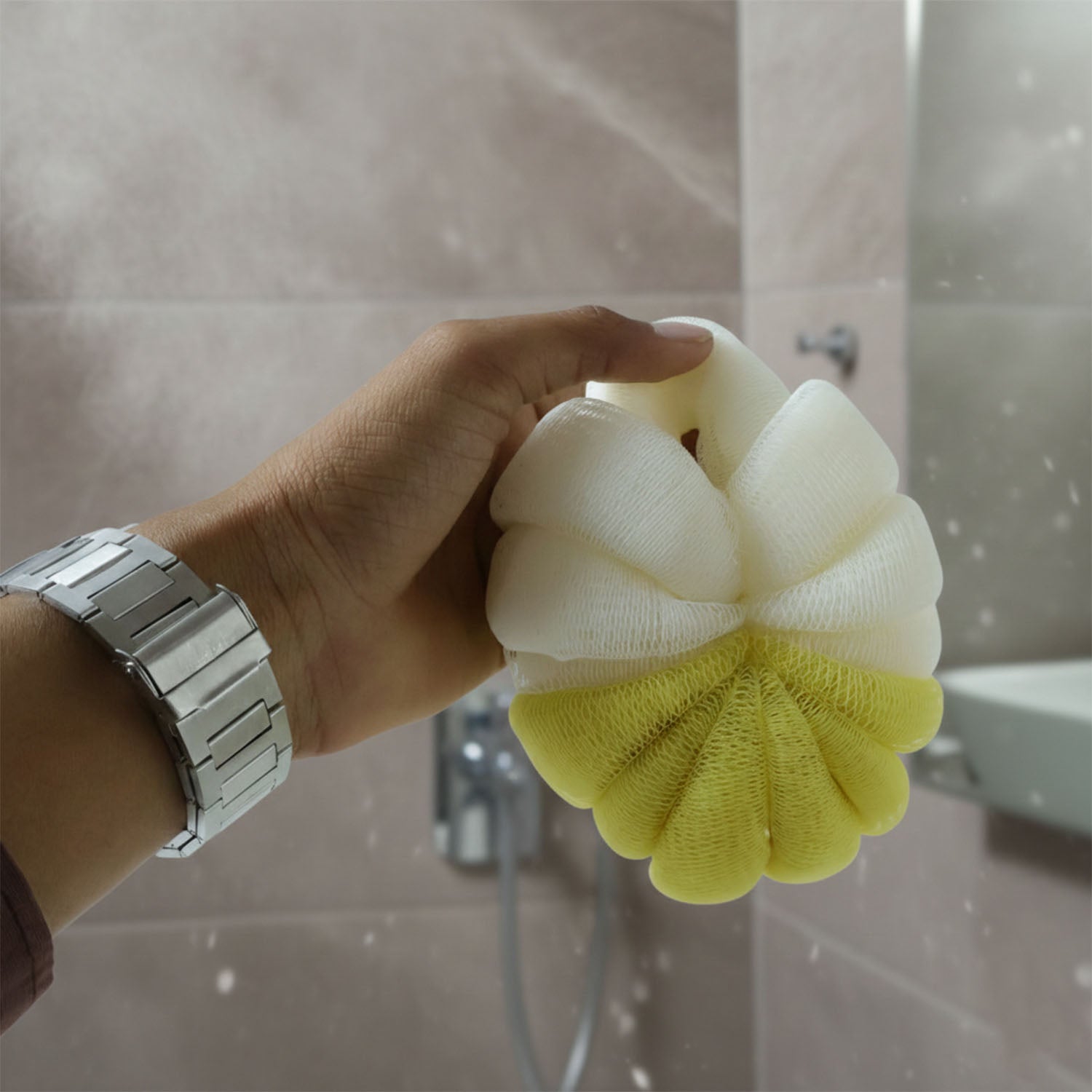 Dual Color Soft Mesh Bath Loofah Body Scrubber (1 Pc)