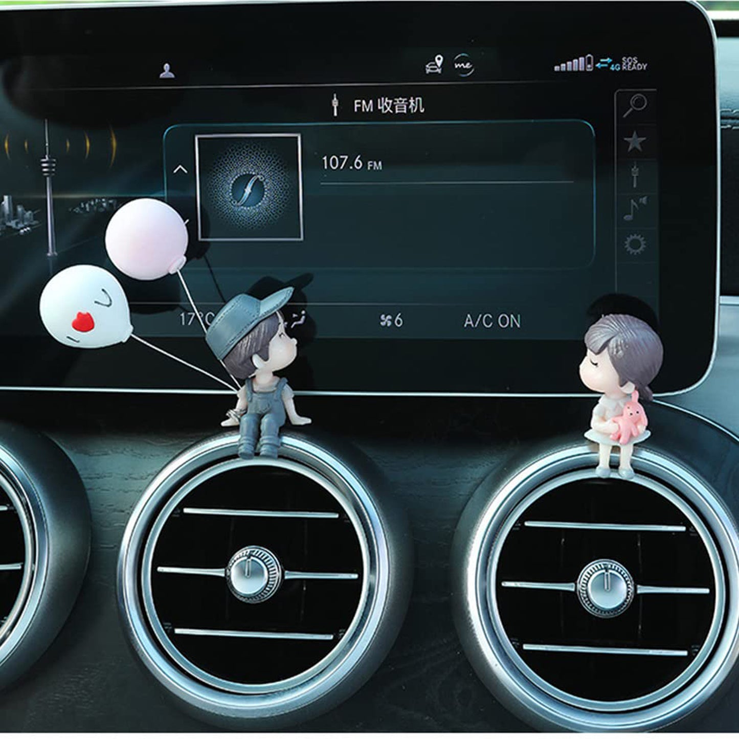 Plastic Cute Couple Car Dashboard Decoration Figurine Set (1 Set)